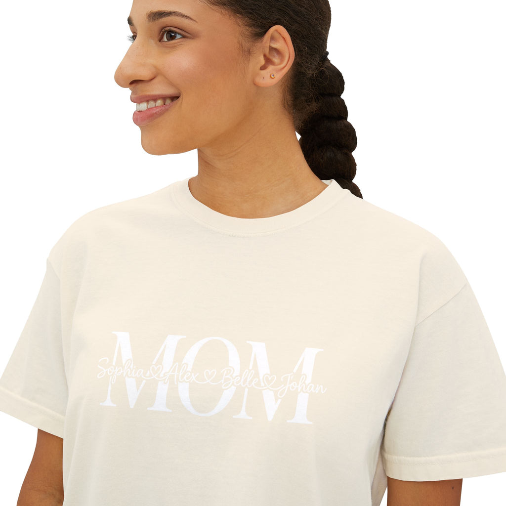 Minimal Pastel 'MOM' Cropped Women's T-Shirt