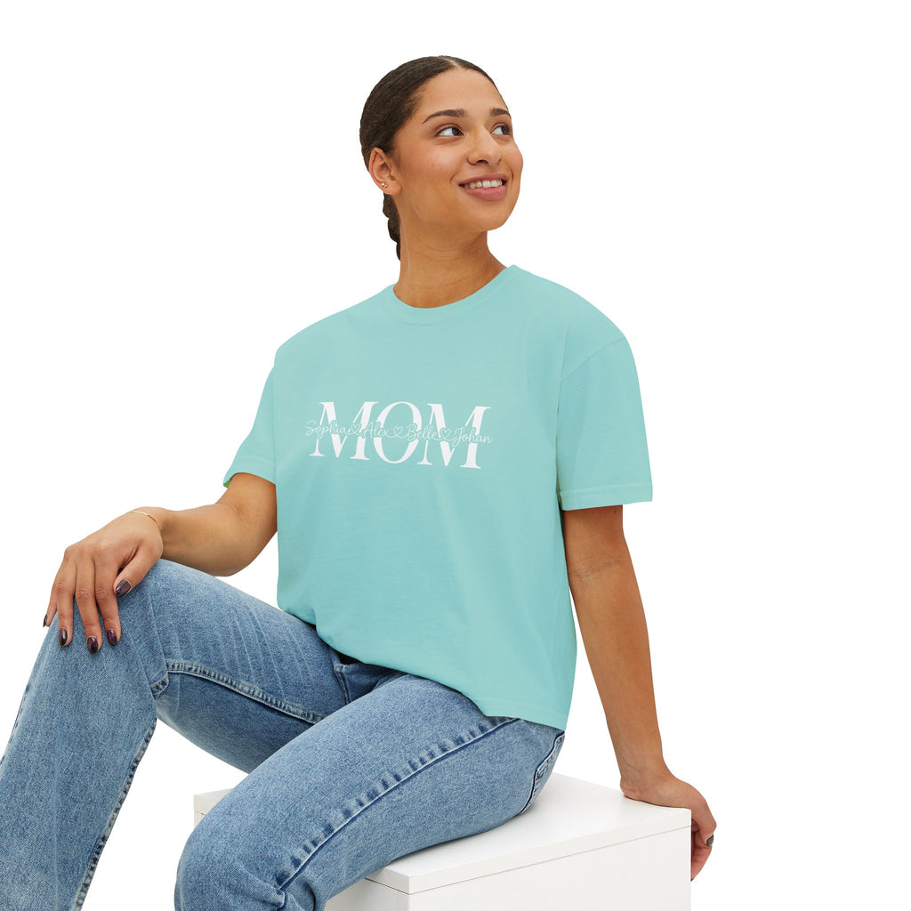 Minimal Pastel 'MOM' Cropped Women's T-Shirt