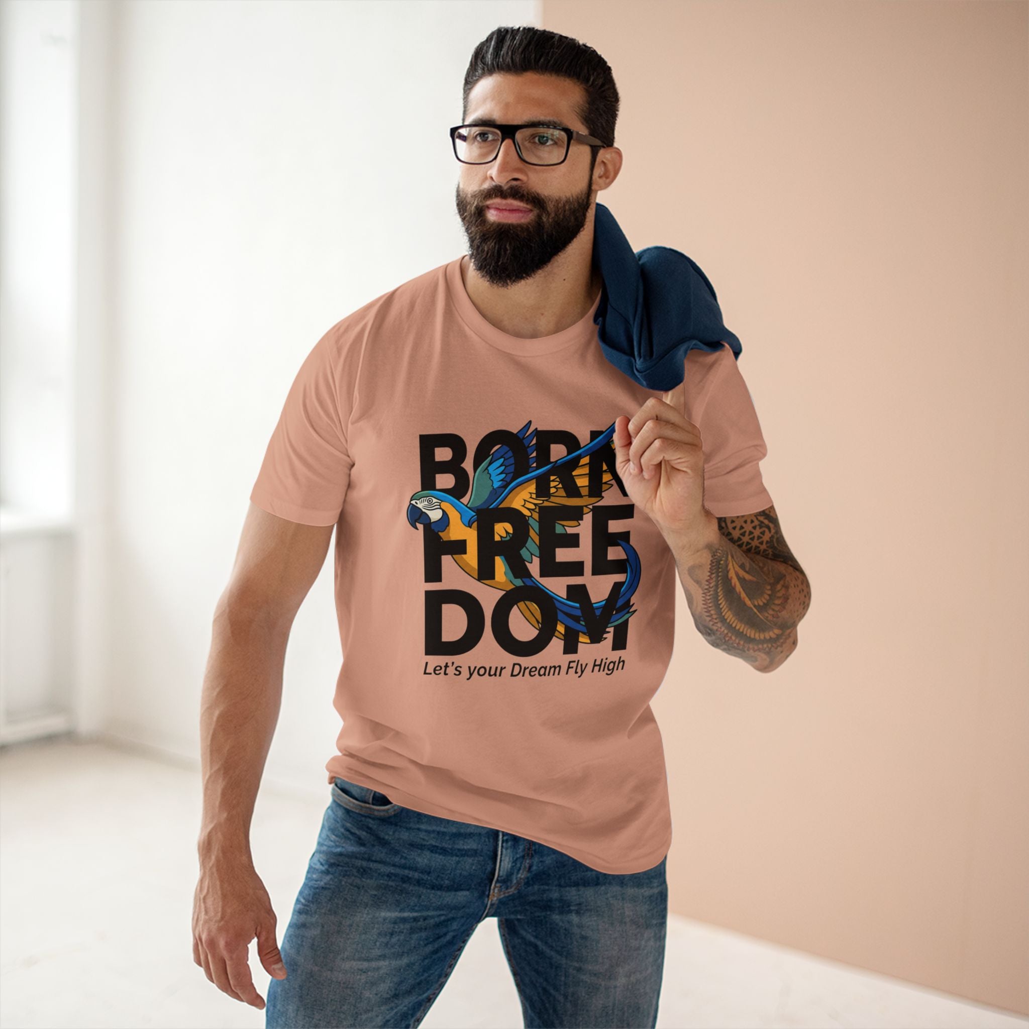 Let's Your Dream Fly High" Parrot Graphic T-Shirt