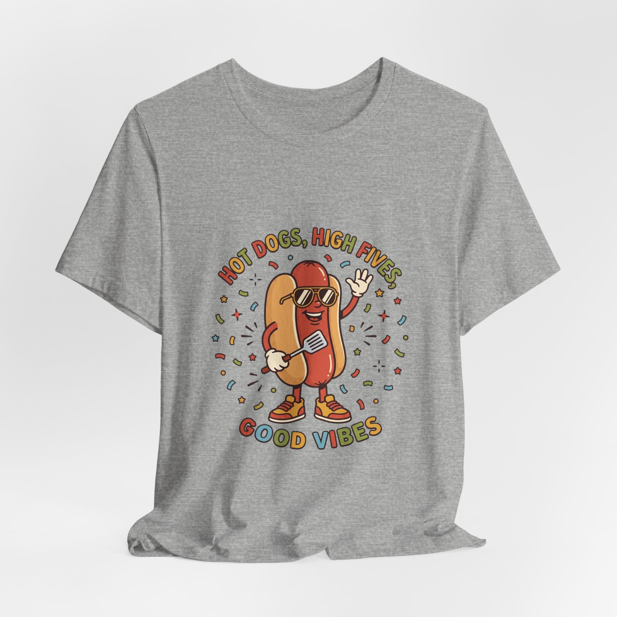 Hot Dog High Fives T-Shirt | BBQ, 4. Juli, Patriotischer Retro-Grill-Humor