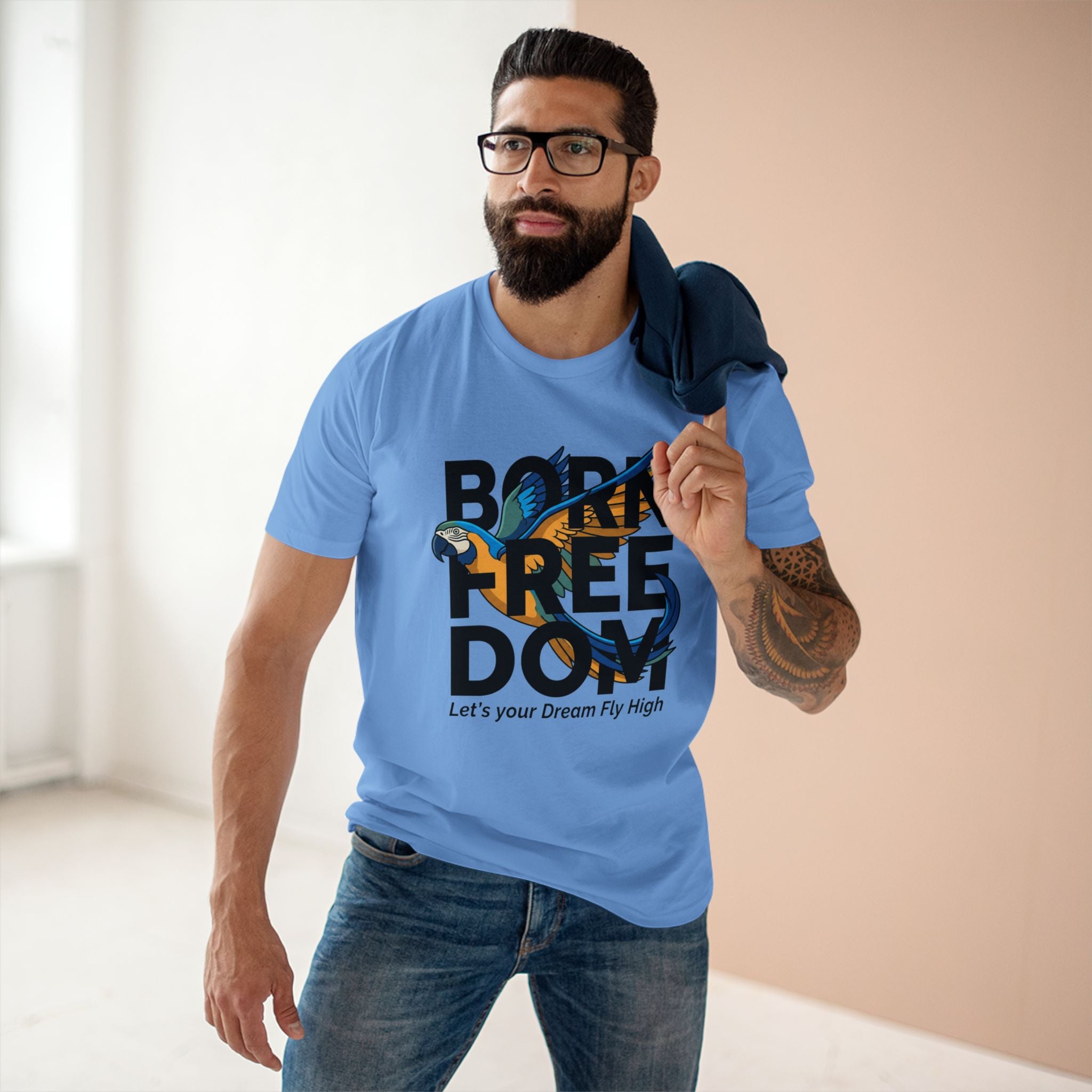 Let's Your Dream Fly High" Parrot Graphic T-Shirt