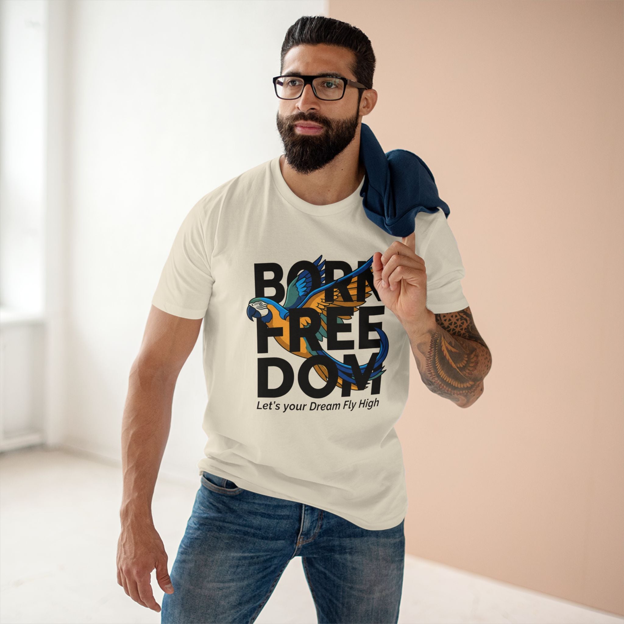 Let's Your Dream Fly High" Parrot Graphic T-Shirt